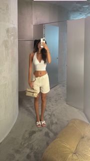 Cindy Mello feet photo thumbnail