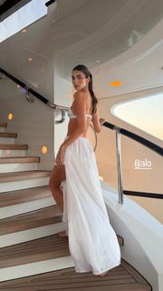 Cindy Mello feet photo 2