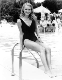Cindy Morgan feet photo 10