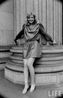 Cindy Morgan feet photo 2