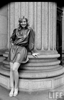 Cindy Morgan feet photo 3