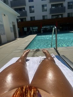 Cindy Tran feet photo thumbnail