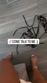 Cindy Tran feet photo thumbnail