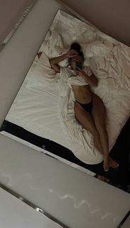 Cindy Tran feet photo thumbnail