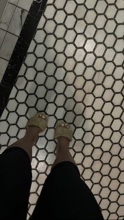 Cindy Tran feet photo thumbnail