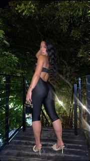 Cindy Tran feet photo thumbnail