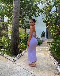 Cindy Tran feet photo thumbnail