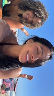 Cindy Tran feet photo thumbnail