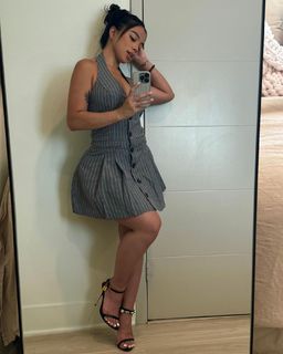 Cindy Tran feet photo thumbnail