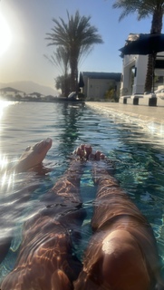 Cindy Tran feet photo thumbnail