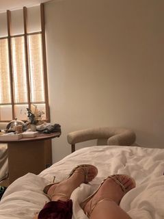 Cindy Tran feet photo 12