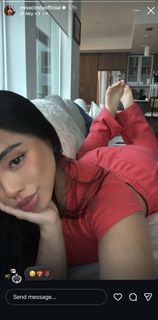 Cindy Tran feet photo 8