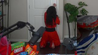 Cinnabrit feet photo thumbnail