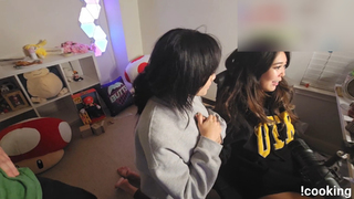 Cinnabrit feet photo thumbnail
