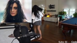 Cinnabrit feet photo thumbnail