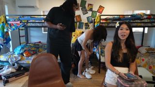 Cinnabrit feet photo thumbnail