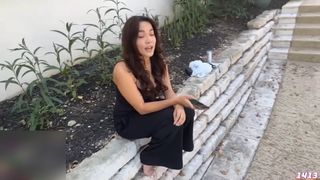 Cinnabrit feet photo thumbnail