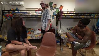 Cinnabrit feet photo thumbnail