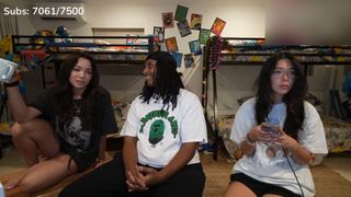 Cinnabrit feet photo thumbnail