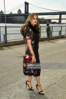 Cinta Laura Kiehl feet photo 15