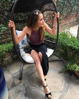 Cinta Laura Kiehl feet photo 8