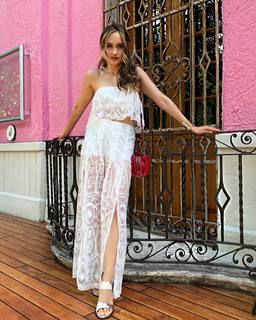 Cinta Laura Kiehl feet photo 10