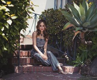 Cinta Laura Kiehl feet photo 9