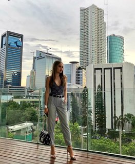 Cinta Laura Kiehl feet photo 6