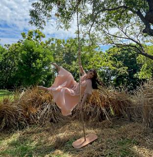 Cinta Laura Kiehl feet photo 13