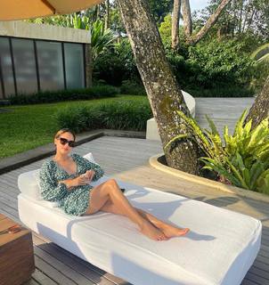 Cinta Laura Kiehl feet photo 4