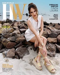 Cinta Laura Kiehl feet photo 19