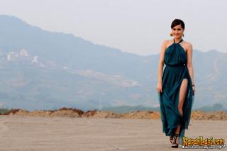 Cinta Laura Kiehl feet photo 11