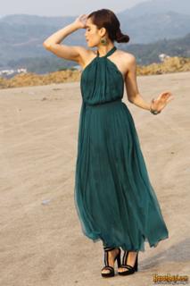 Cinta Laura Kiehl feet photo 9