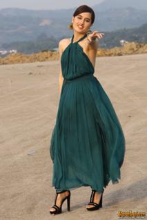 Cinta Laura Kiehl feet photo 8