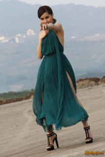 Cinta Laura Kiehl feet photo 4