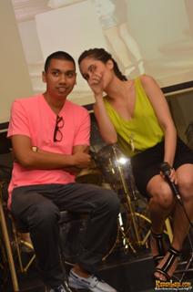 Cinta Laura Kiehl feet photo 5