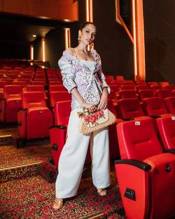 Cinta Laura Kiehl feet photo 8