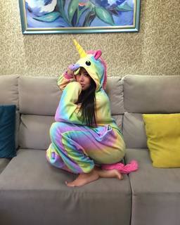 Cinthia Cruz feet photo 1