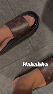 Cinthia Cruz feet photo 5