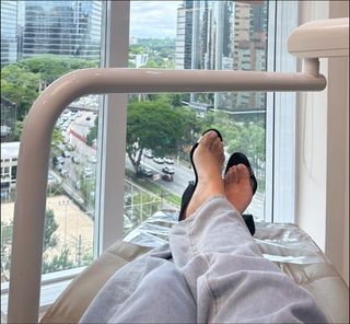 Cinthia Cruz feet photo 8