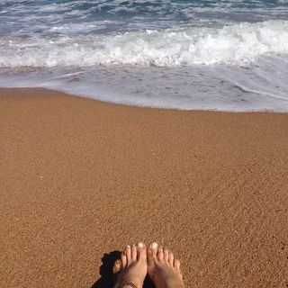Cintia Dicker feet photo 2