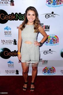 Claire Blackwelder feet photo 17