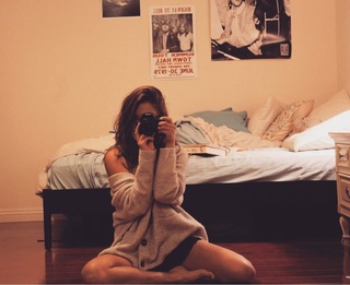 Claire Blackwelder feet photo 8