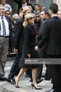Claire Chazal feet photo 2