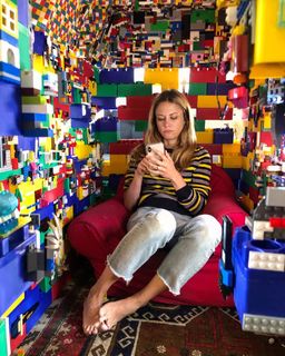 Claire Coffee feet photo thumbnail