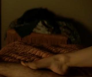 Claire Danes feet photo thumbnail