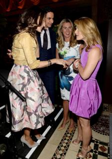 Claire Danes feet photo thumbnail