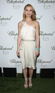 Claire Danes feet photo thumbnail