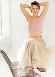 Claire Danes feet photo thumbnail