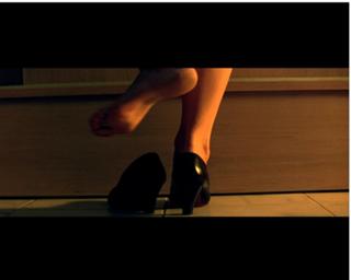 Claire Danes feet photo thumbnail